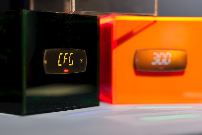 A 3D printed calibration cube showing clean layers on a Cartesian printer