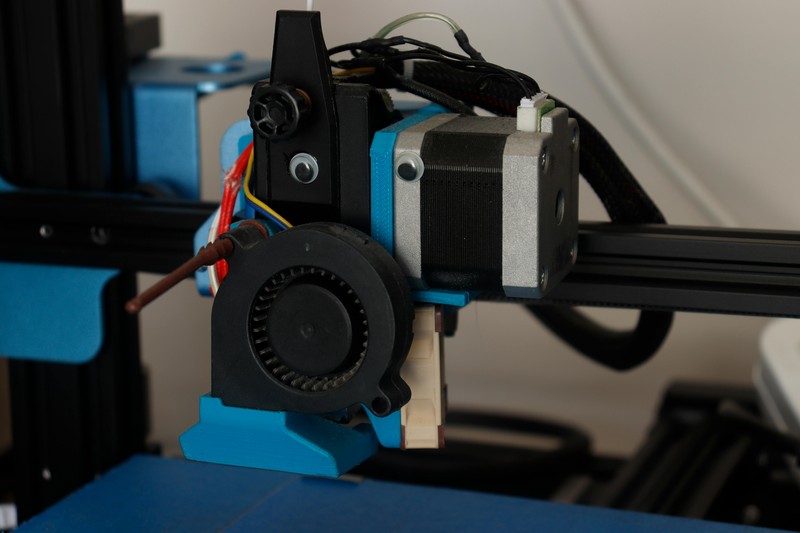 Ender 3 V3 SE 3D printer with a dual extruder upgrade installed on the print head